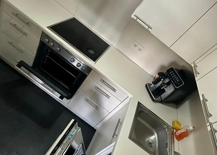 Apartment Lovely Near Center *